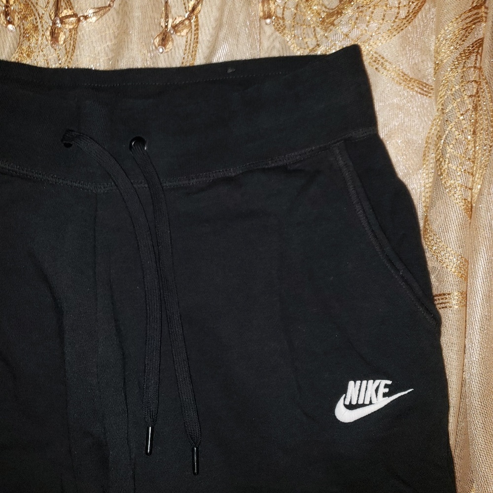 Nike Joggers